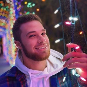 Meet your Posher, Scott